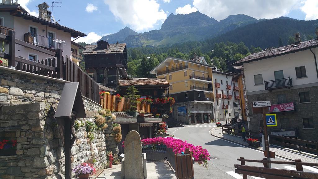 Maisongorret Valtournenche Exteriér fotografie